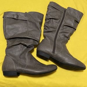 SLOUCHY WIDE CALF KNEE BOOTS